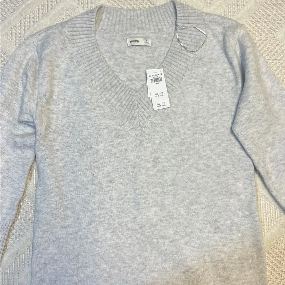 HOLLISTER - Sweater Dress - Picture 5 of 10